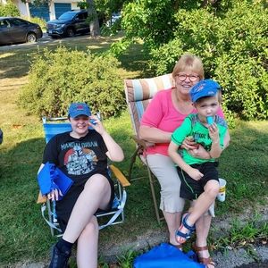 Meet your Posher, Lynne